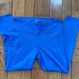 On Clound Running Women’s Vibrant Blue Athletic Leggings - Size L